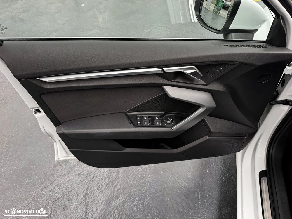 Audi A3 Sportback 30 TFSI Advanced S tronic - 6