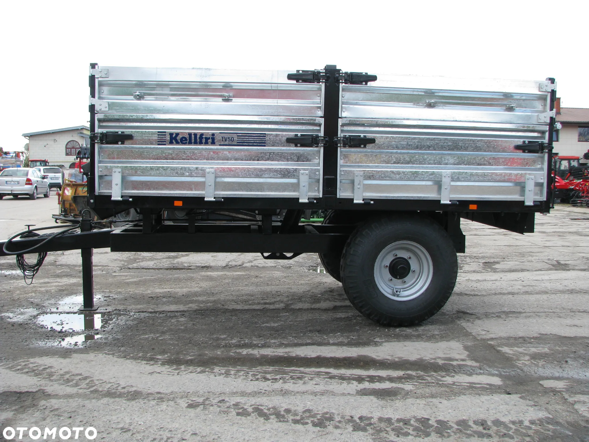 Inny Przyczepa ciężarowa-rolnicza Ursus 7t T-042 TANDEM z systemem trójstronnego wywrotu/ Przyczepa KELLFRI z wywrotem 23-TV6023 5-ton / 23-TV702 7-ton wywrotka - 24