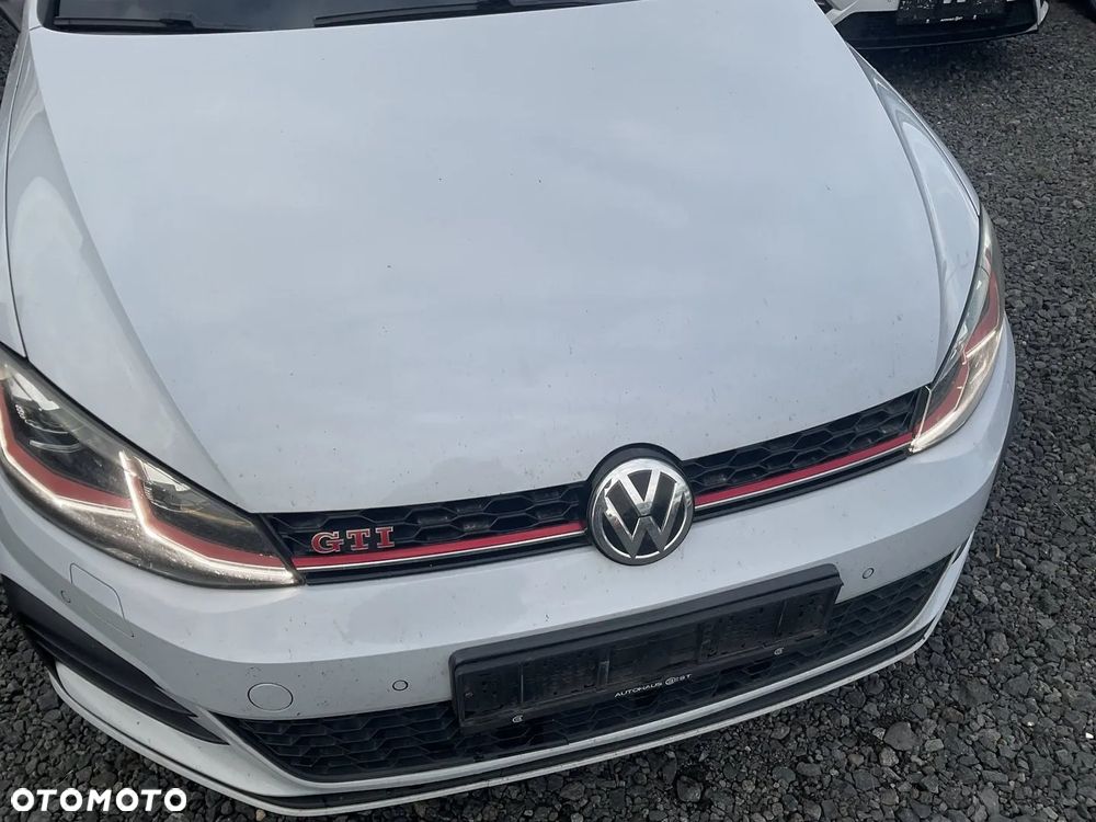 Volkswagen Golf GTI 2.0 TSI OPF DSG Performance - 3