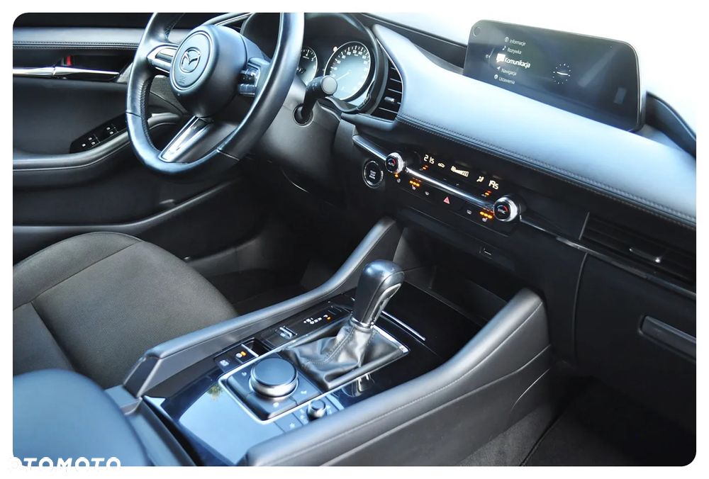 Mazda 3 2.0 mHEV AWD Hikari - 27