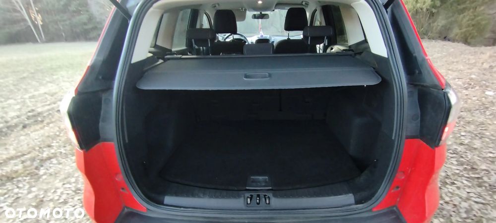 Ford Kuga 1.5 EcoBoost 2x4 Titanium - 17