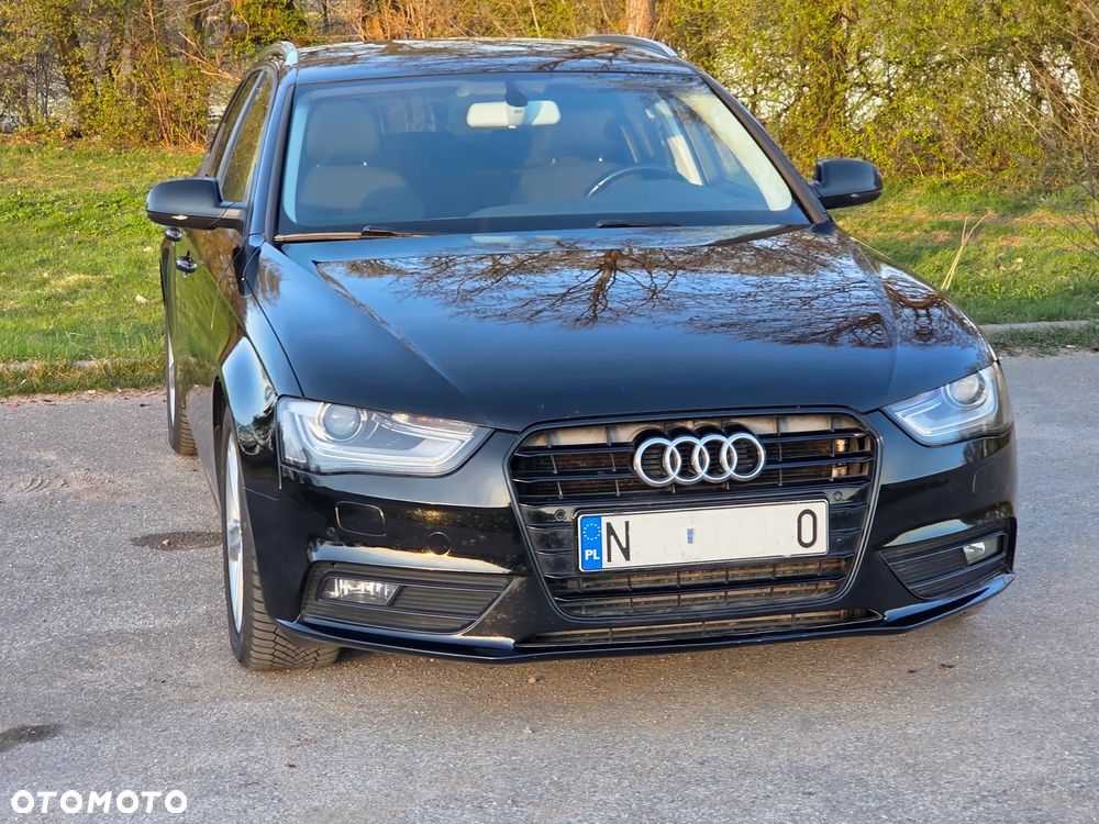 Audi A4 Avant 2.0 TDI DPF Ambiente - 26