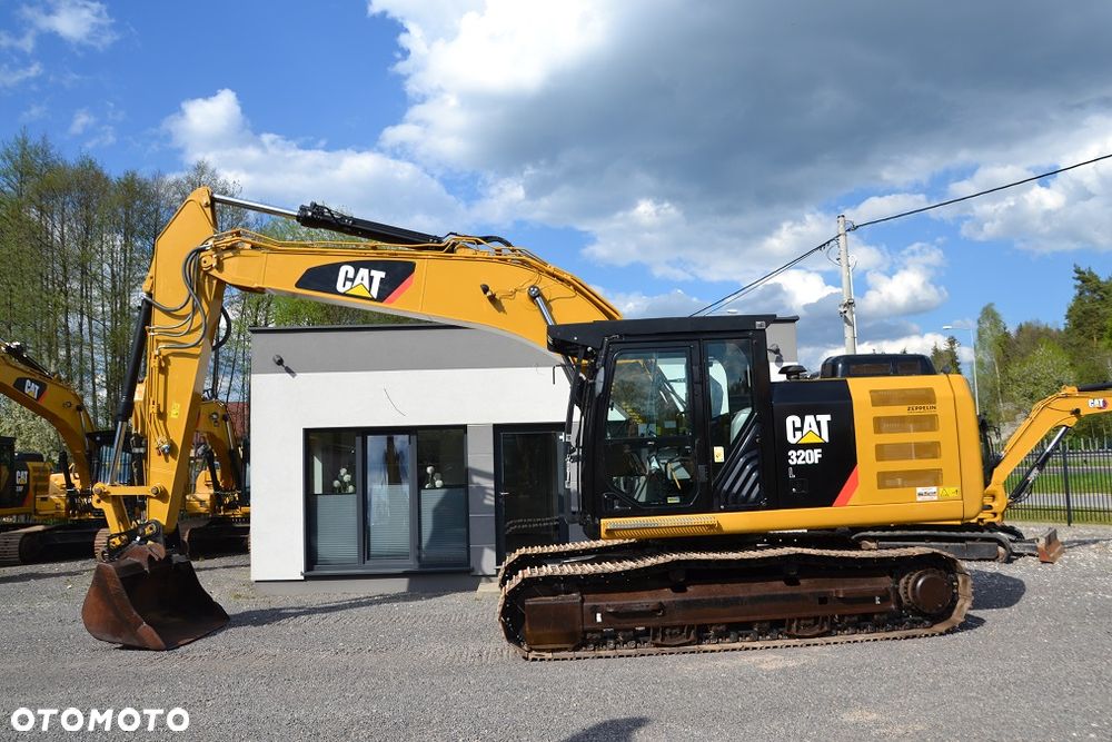 Caterpillar 320 FL - 4