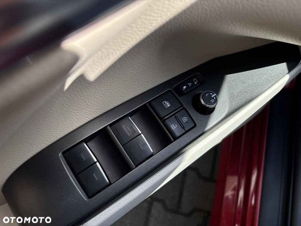 Toyota Camry 2.5 Hybrid Comfort CVT - 26