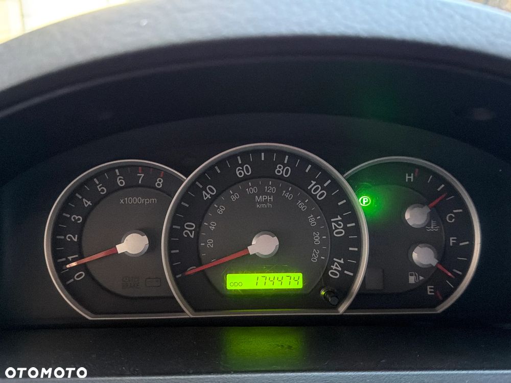 Kia Sorento - 13