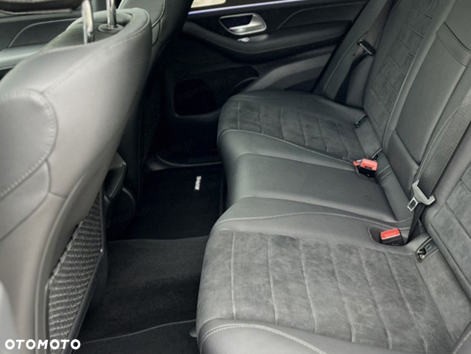Mercedes-Benz GLE 300 d mHEV 4-Matic AMG Line - 14