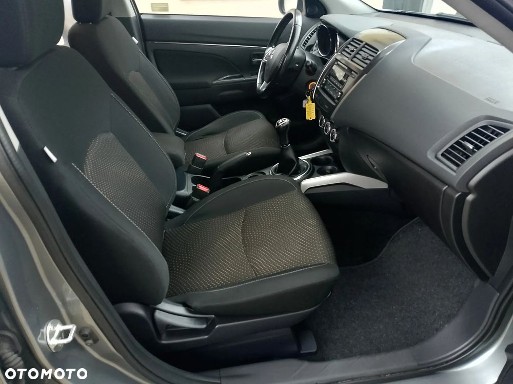 Mitsubishi ASX 1.6 2WD Comfort Edition - 12