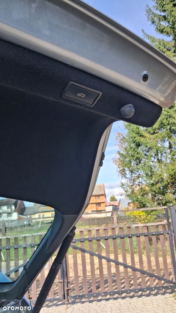 Skoda Superb 2.0 TDI SCR Style DSG - 26