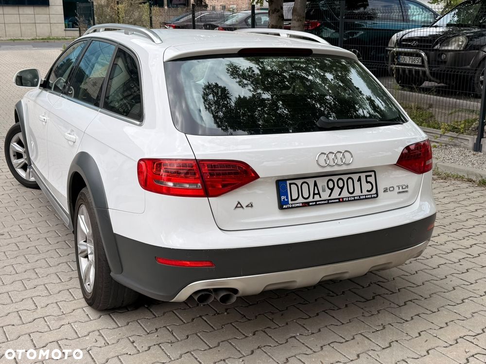 Audi A4 Allroad - 12