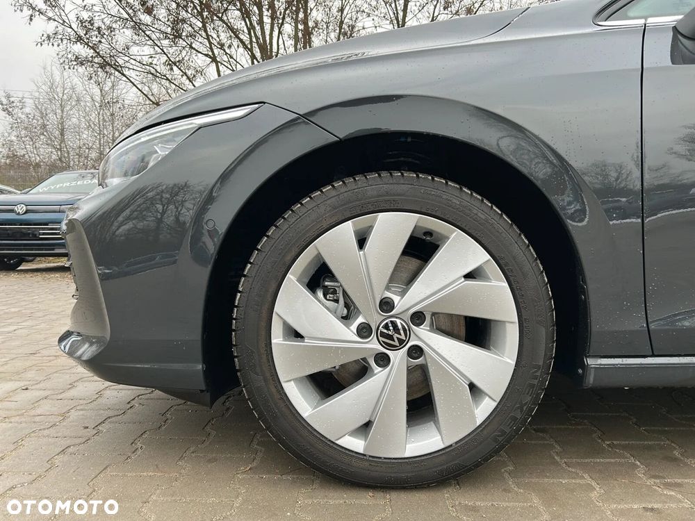 Volkswagen Golf Variant - 26