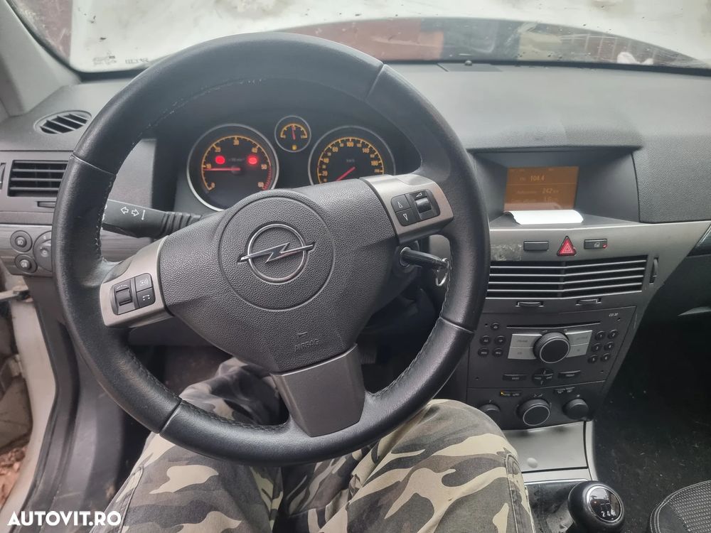 Opel Astra 1.7 CDTI - 2