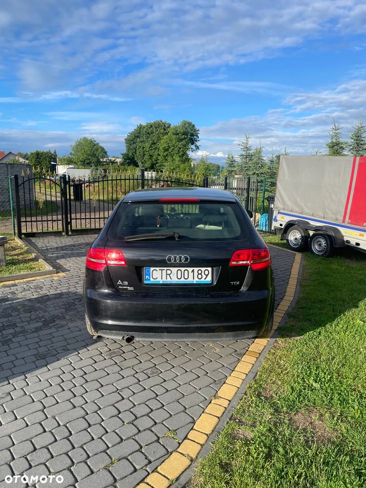 Audi A3 Sportback - 3