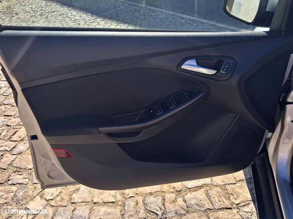 Ford Focus SW 1.6 TDCi Trend - 9