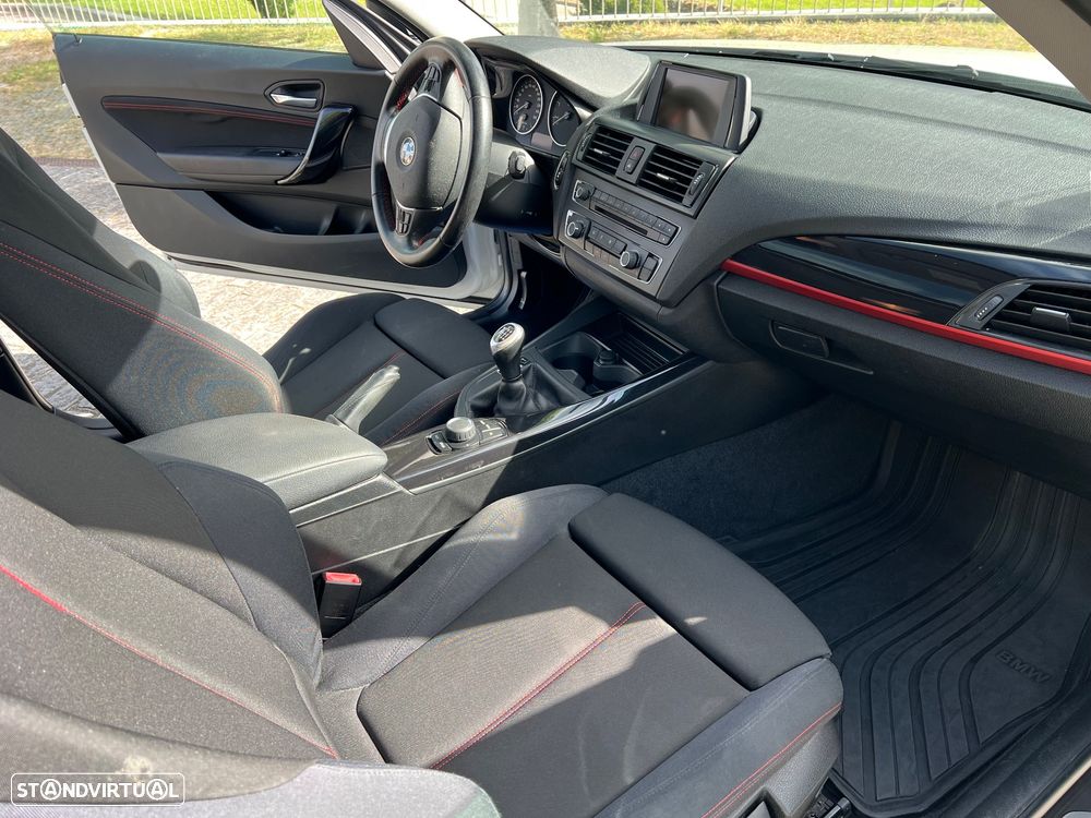 BMW 116 d EDynamics Line Sport - 13