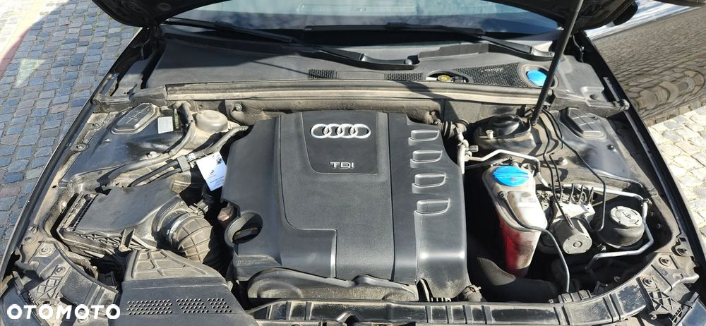 Audi A4 2.0 TDI Multitronic - 28