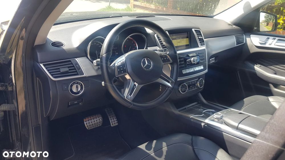 Mercedes-Benz ML 350 BlueTEC 4MATIC 7G-TRONIC - 18