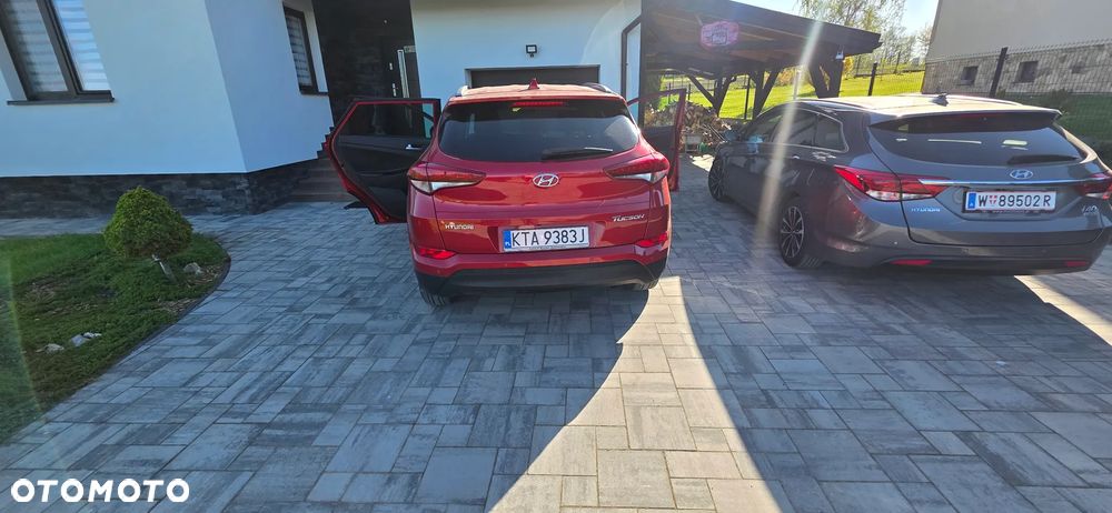 Hyundai Tucson - 4