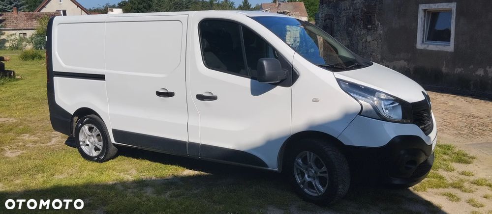 Renault Trafic - 2