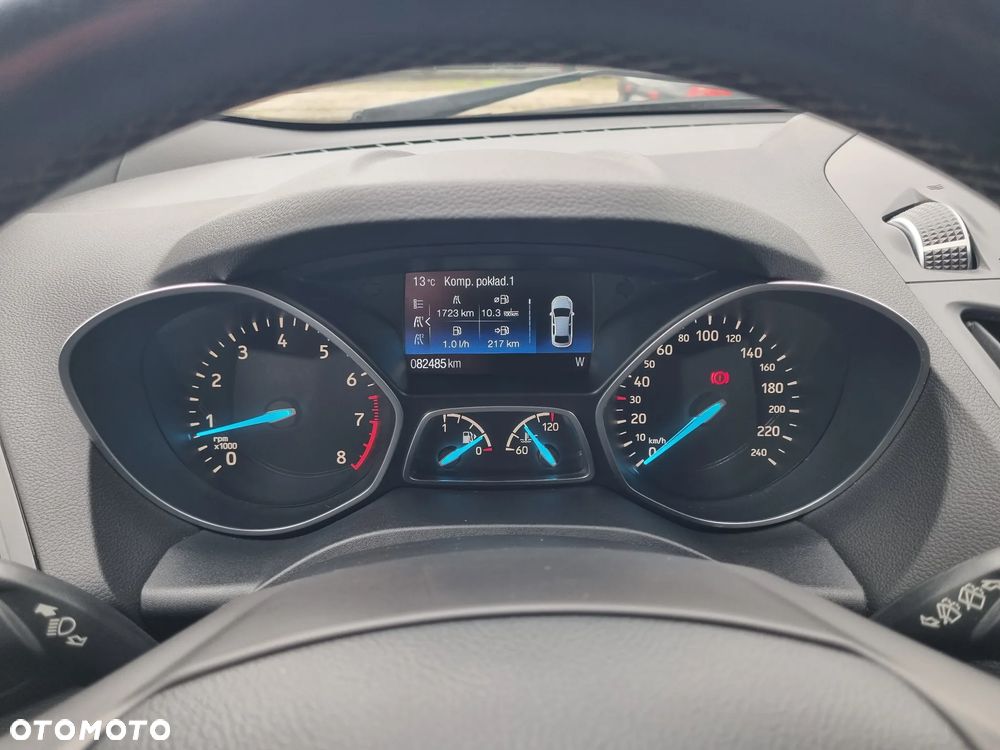 Ford Kuga 1.5 EcoBoost 2x4 ST-Line - 26