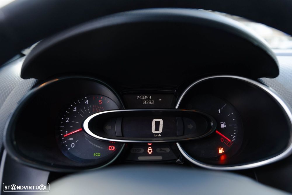 Renault Clio Sport Tourer 1.5 dCi Limited - 12