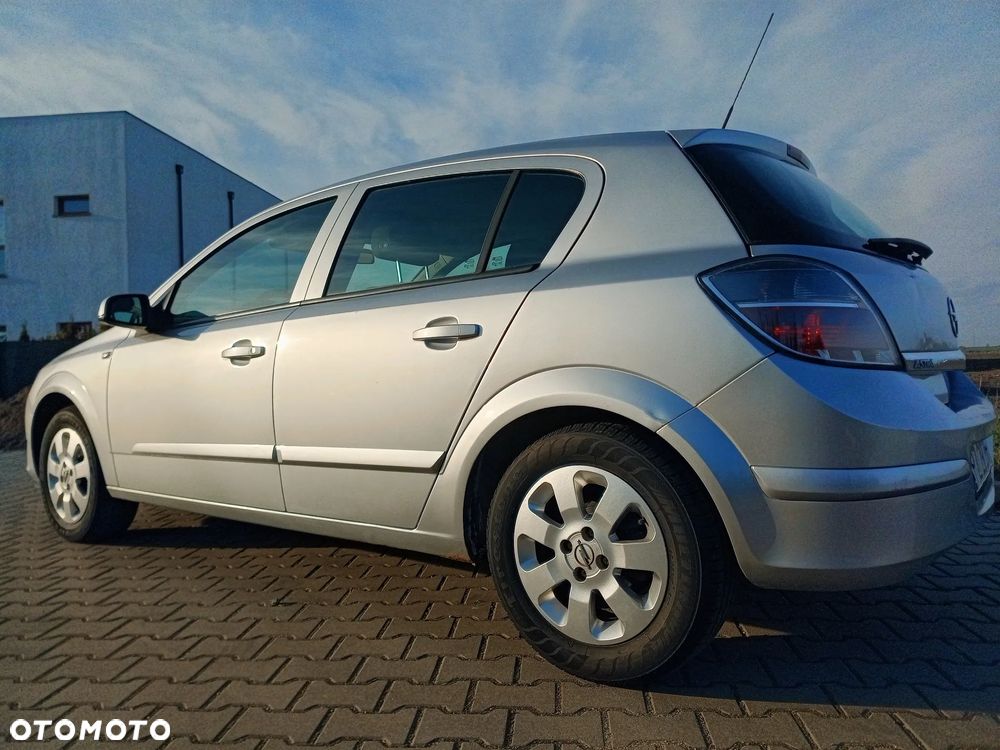 Opel Astra 1.4 - 5