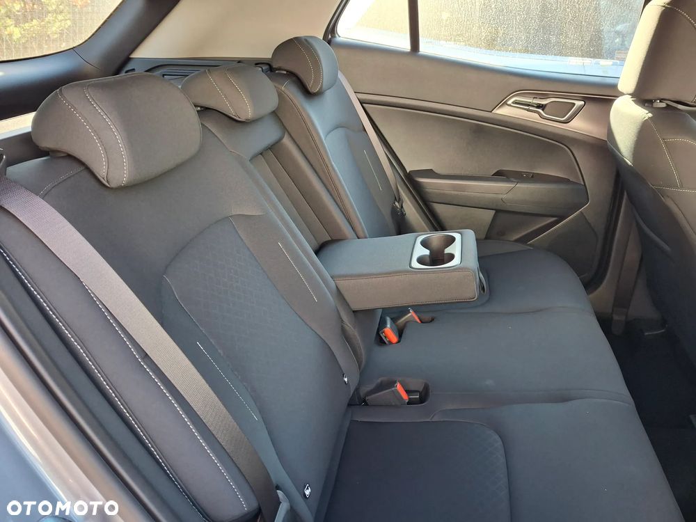 Kia Sportage 1.6 T-GDI HEV M 2WD - 15