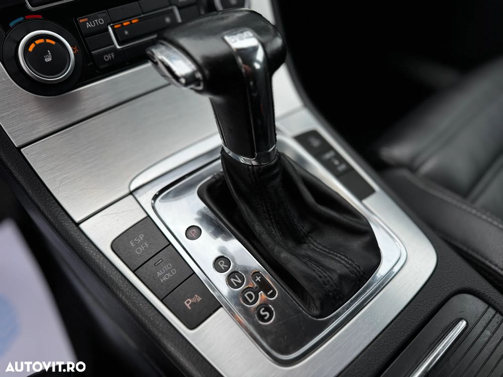 Volkswagen Passat CC 2.0 TDI DSG - 28