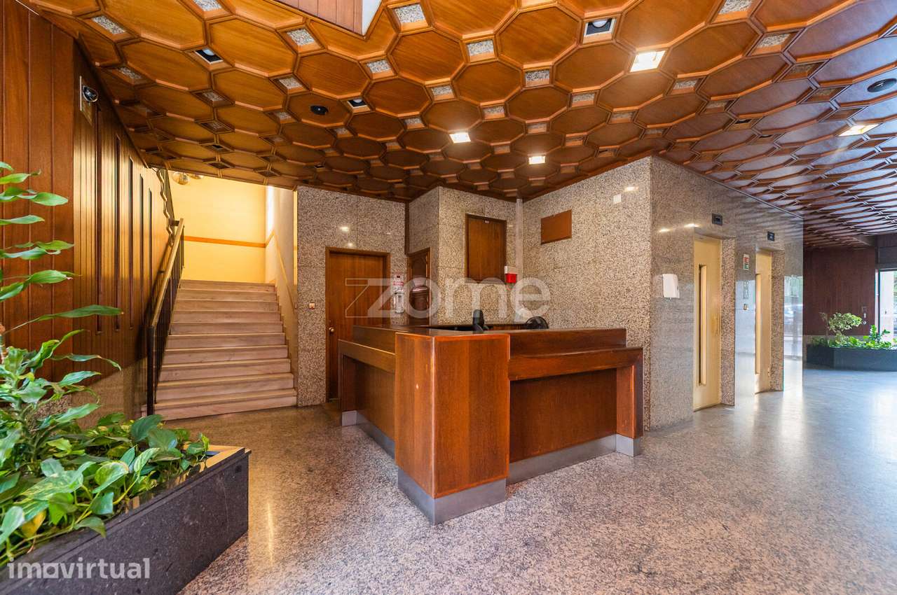 Apartamento T3 de Luxo c/ Vista Panorâmica Exclusiva - Laranjeiras - Grande imagem: 3/55