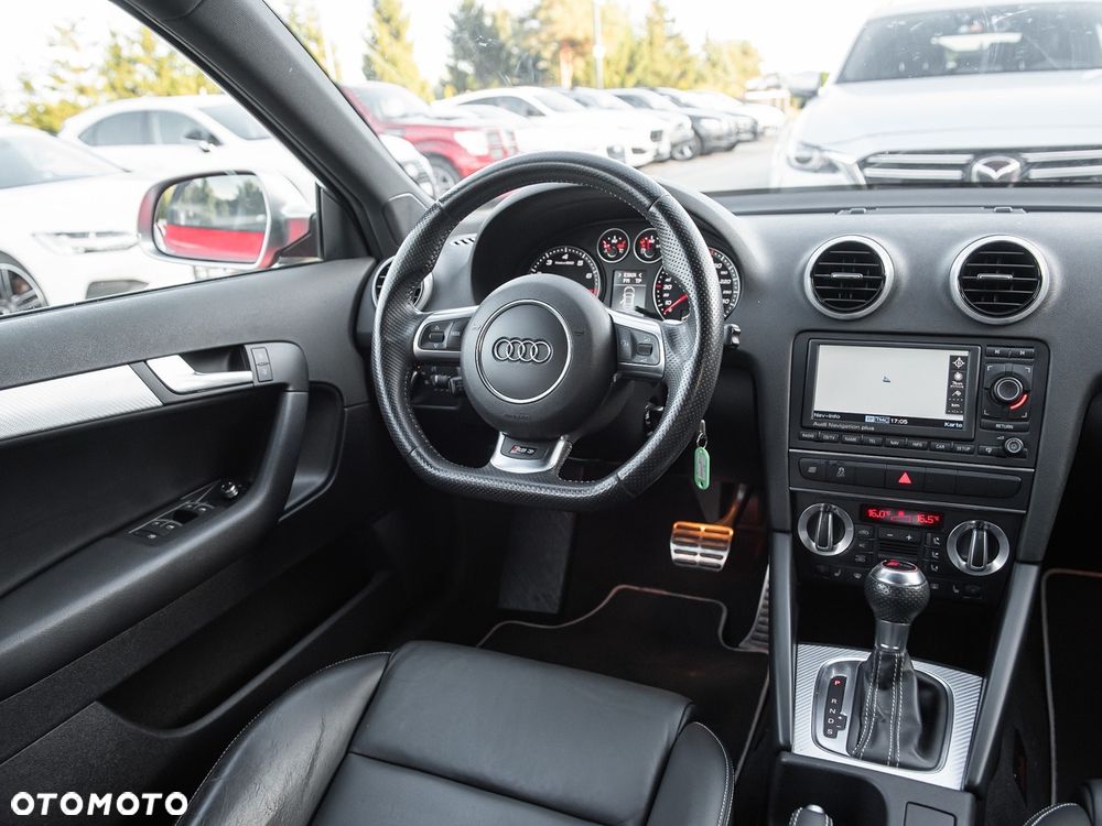 Audi RS3 Sportback S tronic - 17