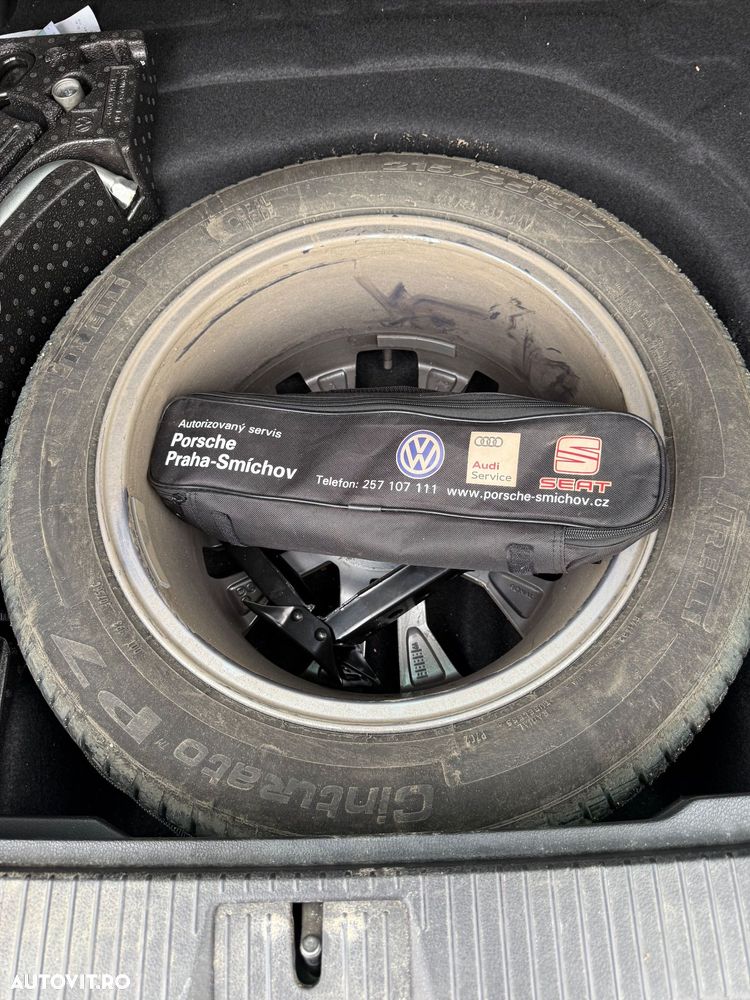 Volkswagen Passat 2.0 TDI DSG Highline - 16