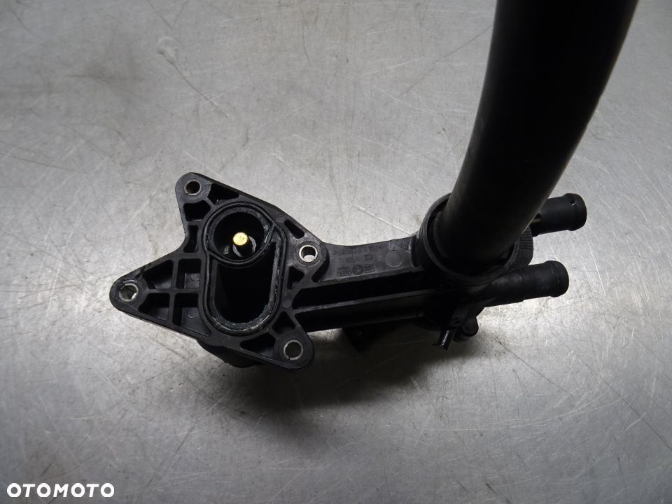 VW GOLF V HB 5D 03-09 1.4FSI OBUDOWA TERMOSTATU PRZEWODY - 3