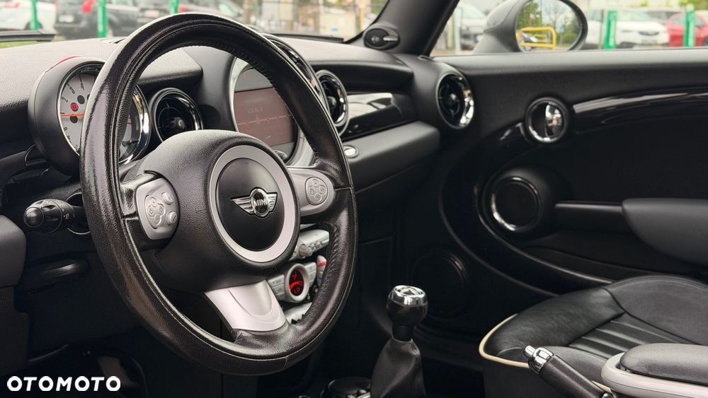 MINI Cooper S 50 Camden - 10