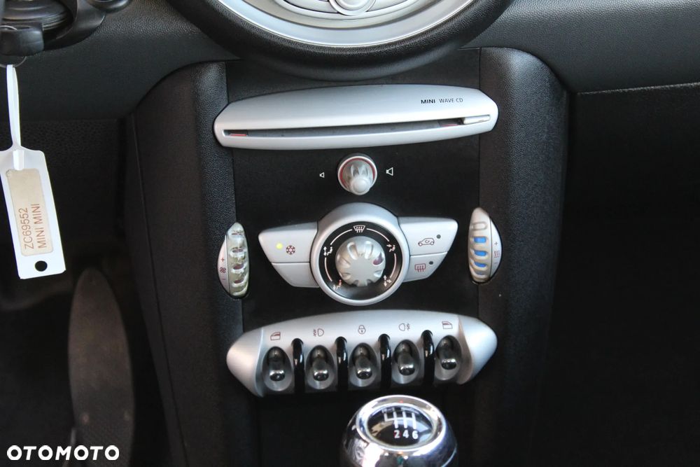 MINI ONE Standard - 16