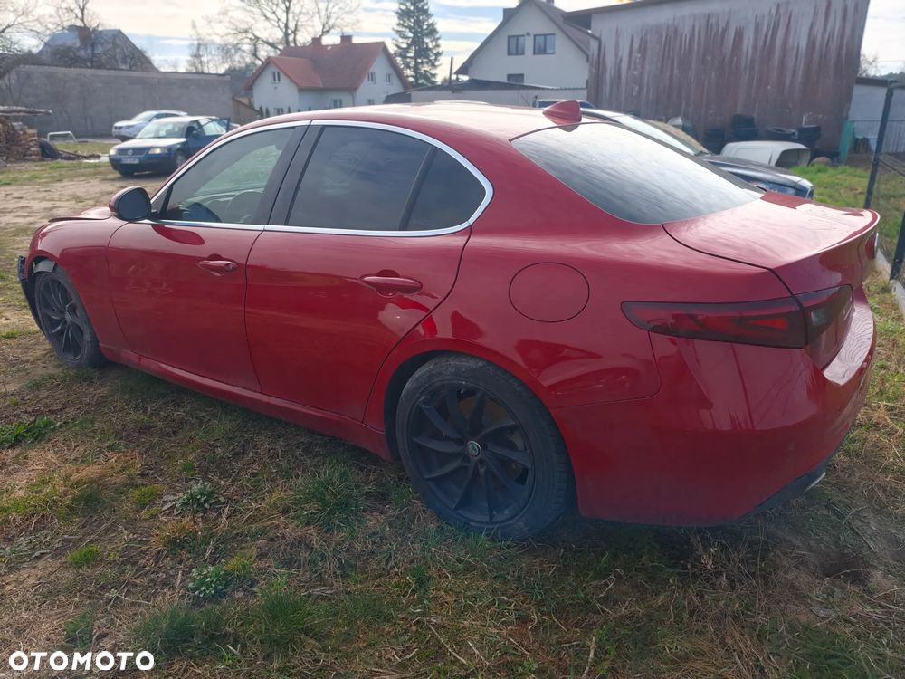 Alfa Romeo Giulia 2.0 Turbo 16V AT8 Veloce Ti - 4