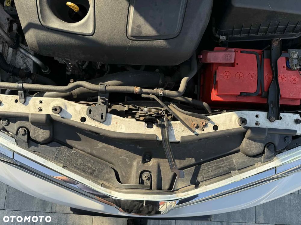 Toyota Auris 1.4 D-4D Premium - 14