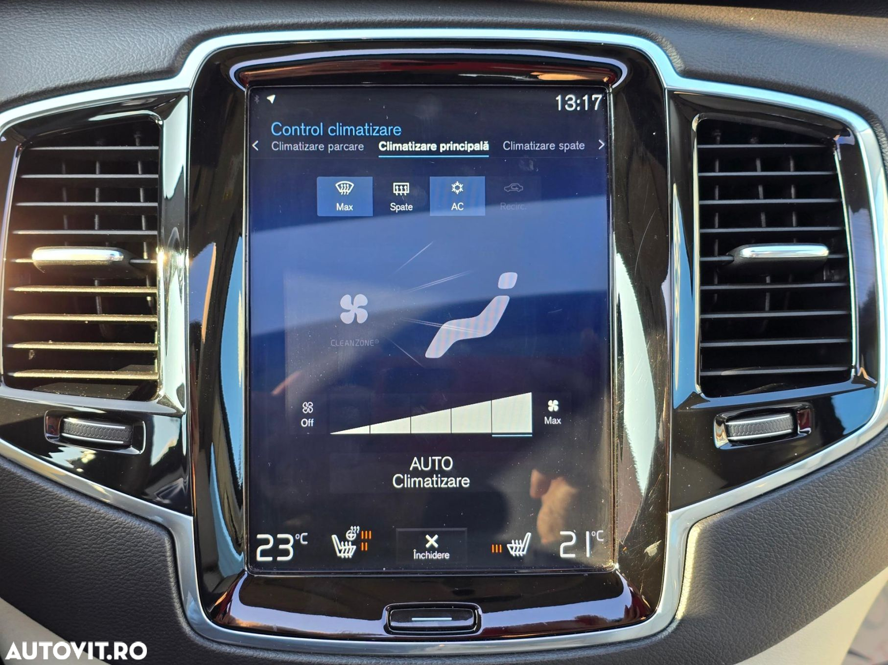 Volvo XC 90 T8 AWD Twin Engine Geartronic Inscription - 25