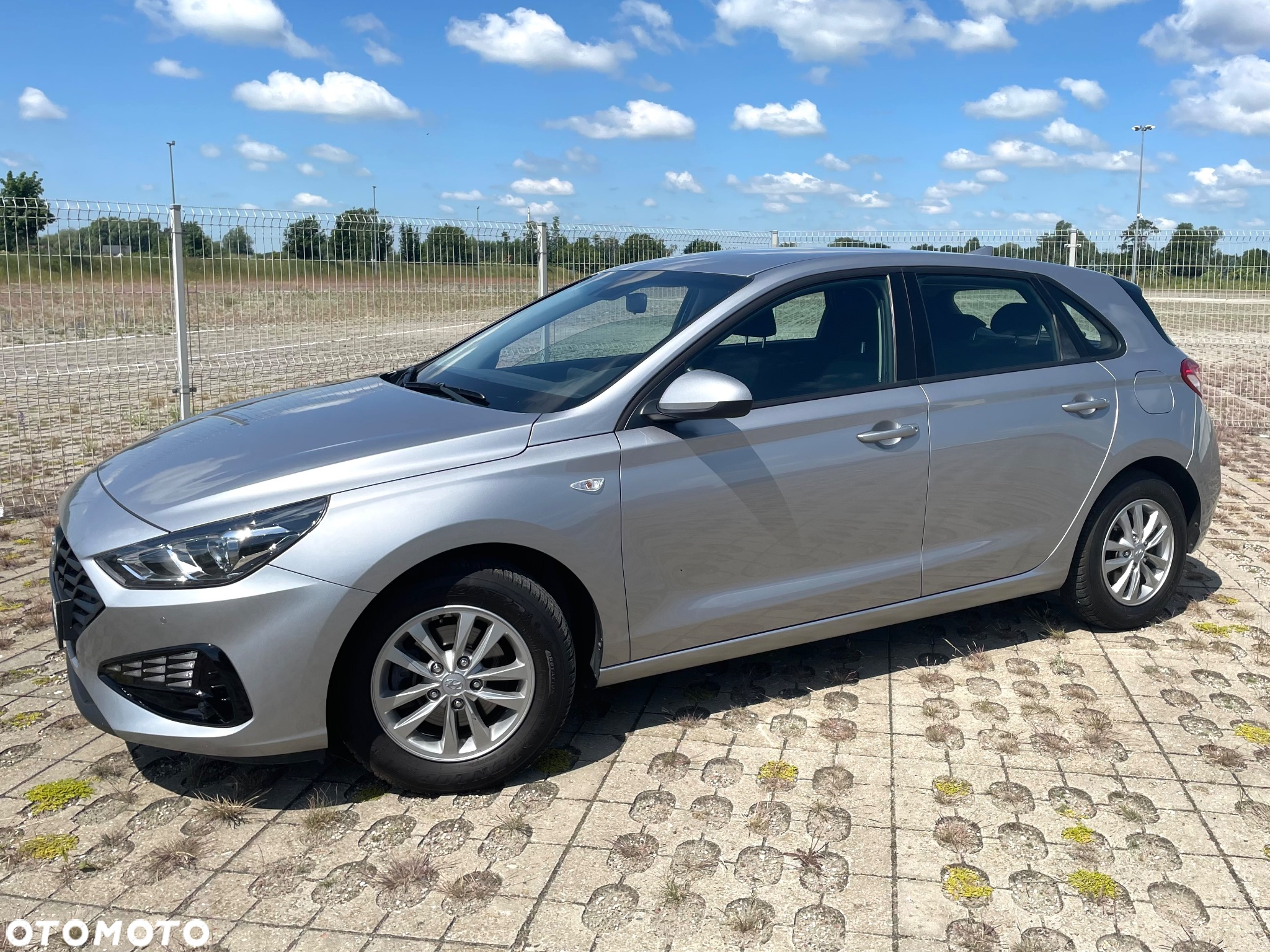 Hyundai i30 1.5 DPI Classic + - 10
