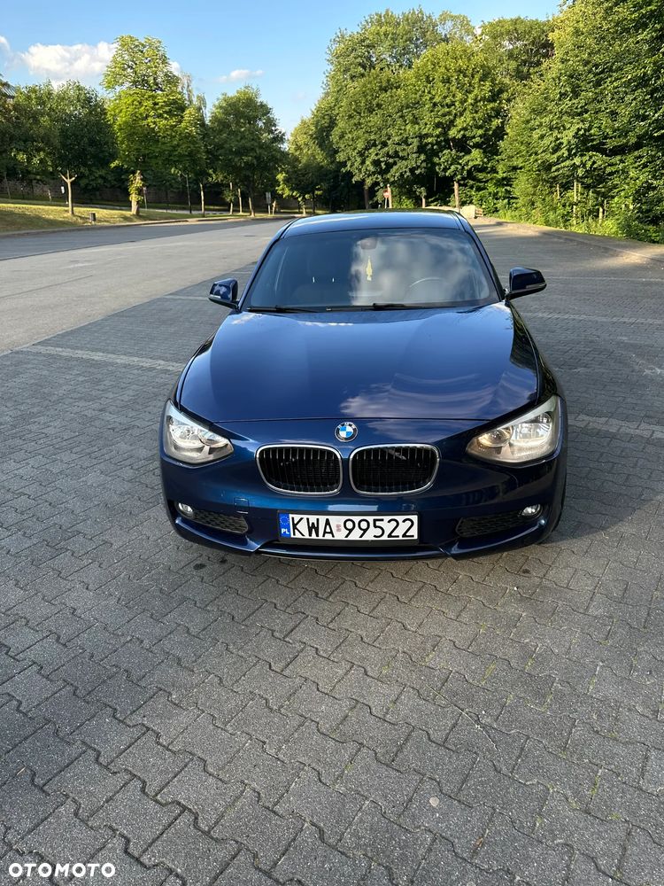 BMW Seria 1 125i - 8