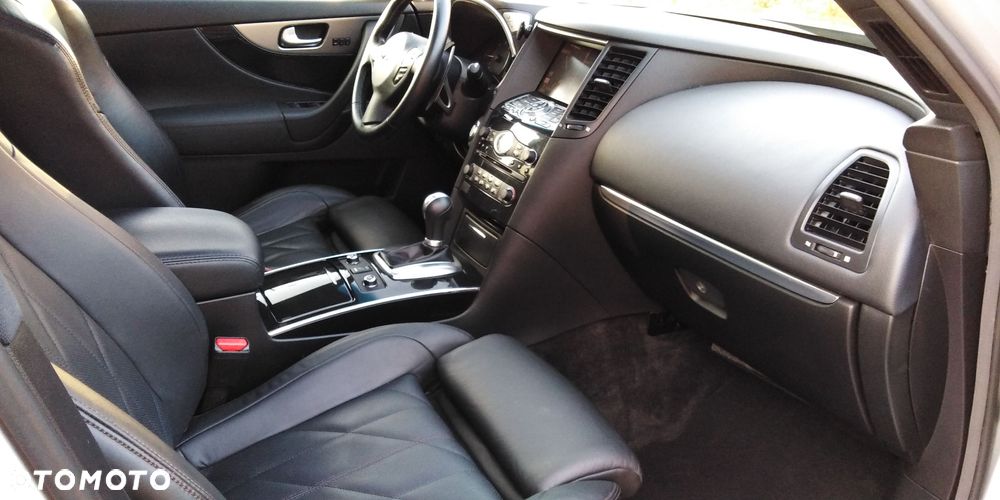 Infiniti QX70 3.0d S Premium - 15