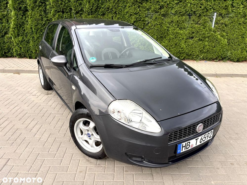 Fiat Grande Punto 1.4 8V Emotion - 4