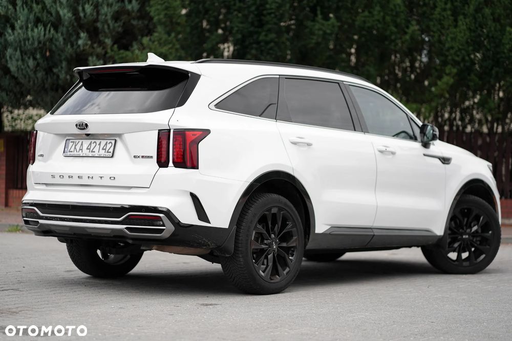 Kia Sorento - 4