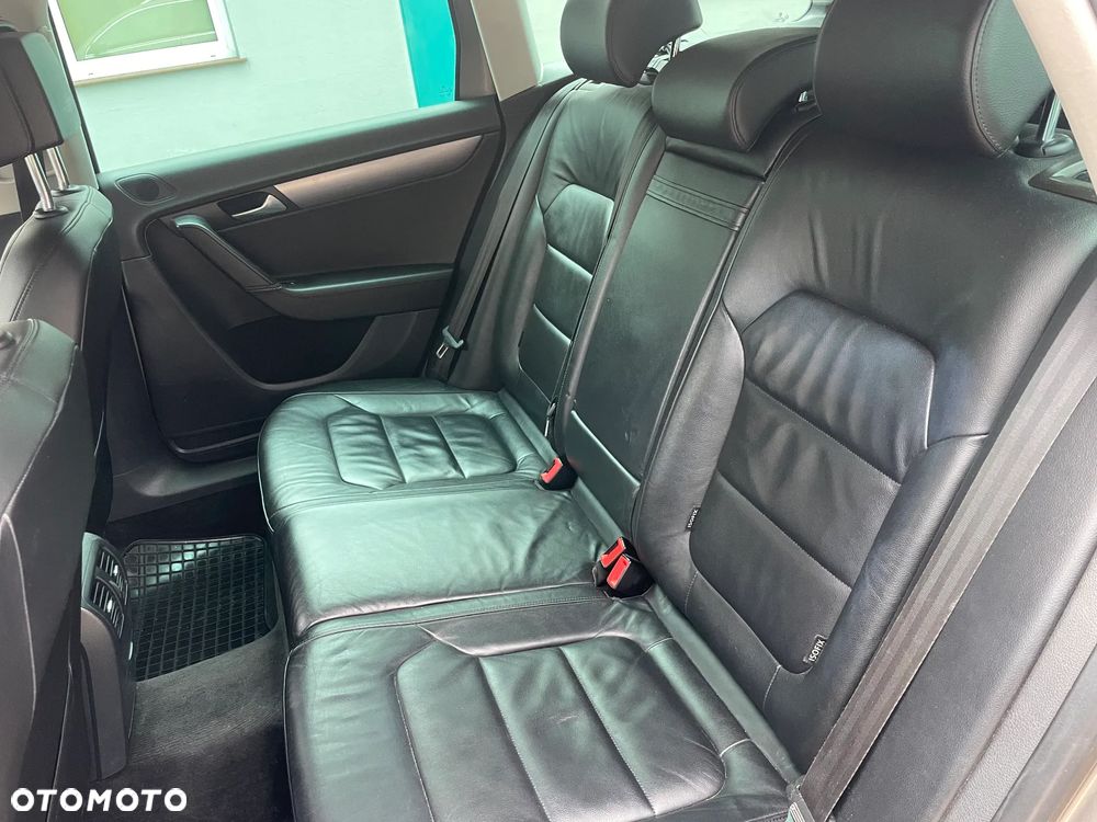 Volkswagen Passat 2.0 TDI 4Mot Comfortline - 19