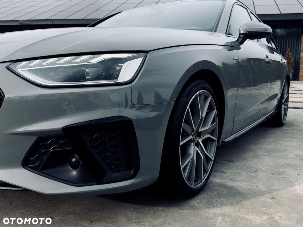 Audi A4 Avant 40 TDI quattro S tronic S line - 5