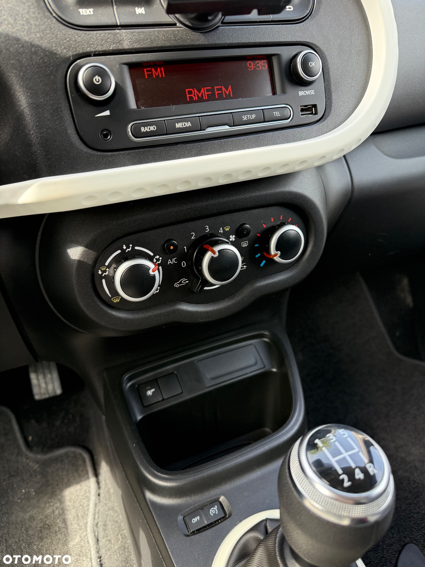 Renault Twingo SCe 65 LIMITED - 27