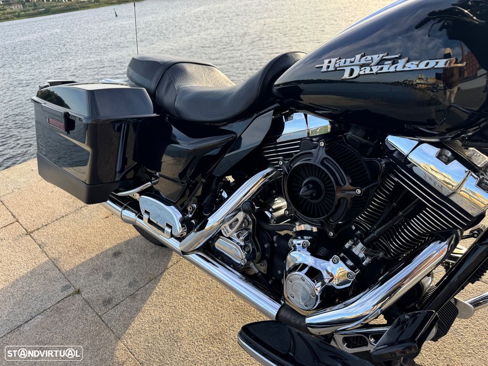 Harley-Davidson Street Street Glide - 5