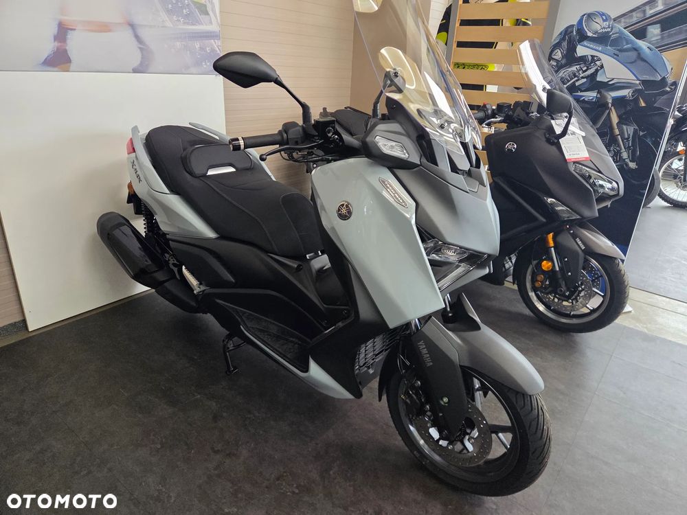 Yamaha X-max - 1