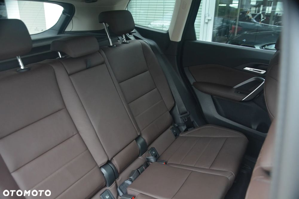 BMW X1 xDrive23i mHEV xLine - 18