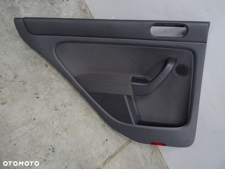 BOCZEK BOCZKI DRZWI VW GOLF V PLUS HB 5D NR226 - 9