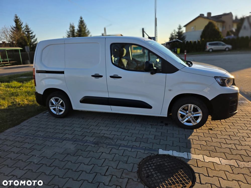 Peugeot Partner - 13