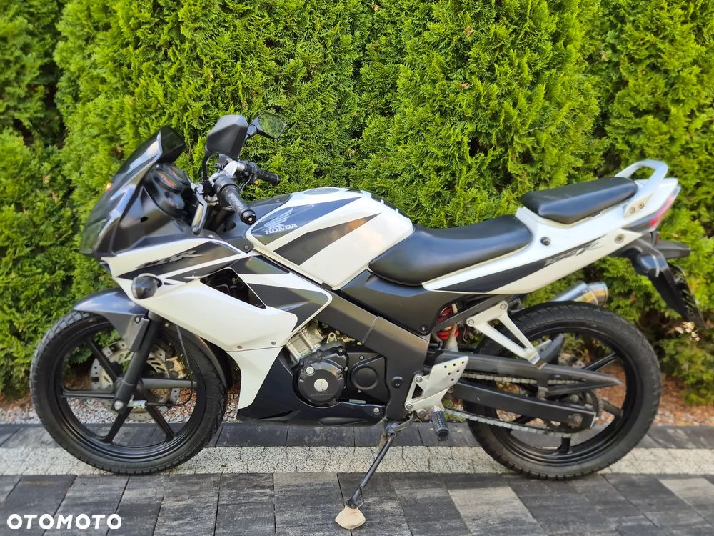 Honda CBR - 5